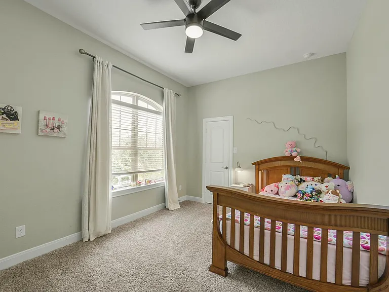 6 S Wheatleigh Dr — Photo 24