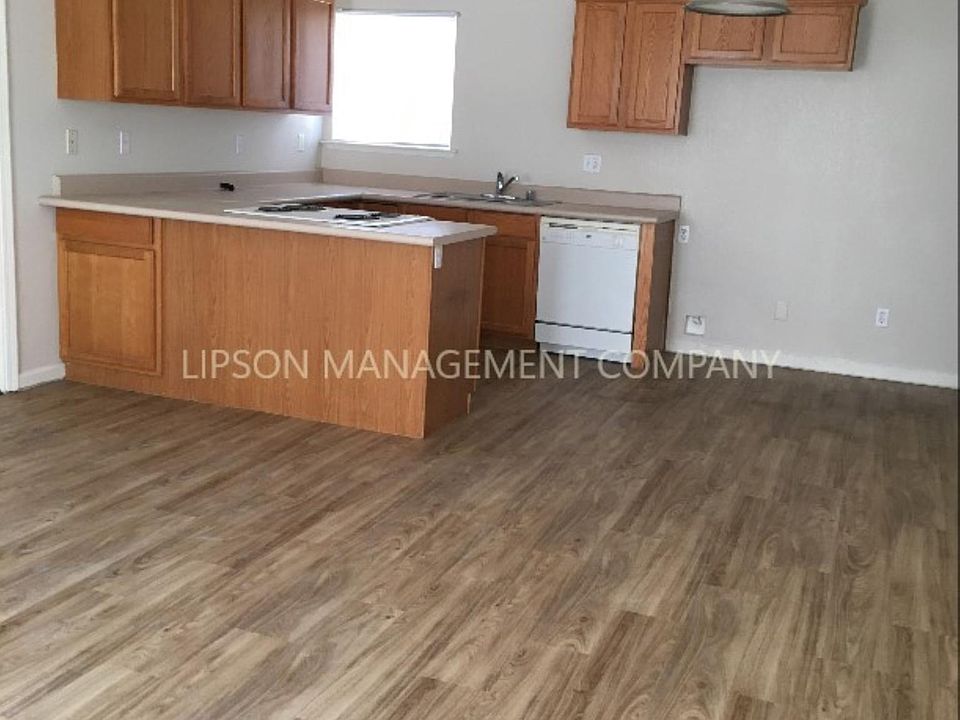 1st image of 2930 S Sallee Ct
