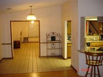5th image of 8261 Buckthorn Ave