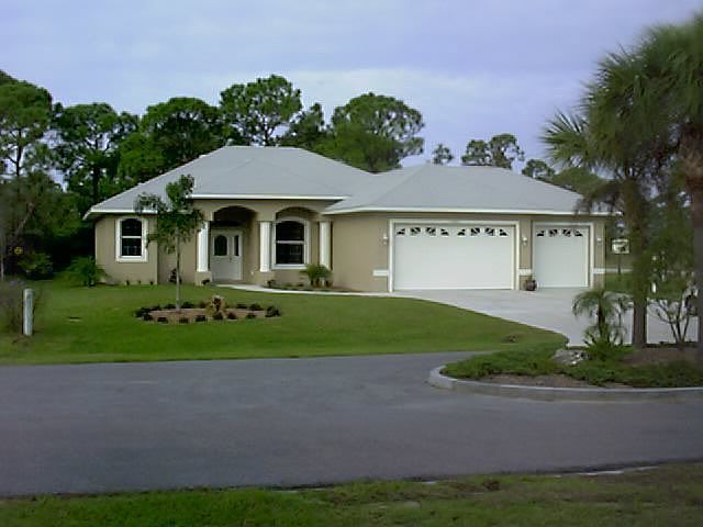 1st image of 2201 Oleada Ct