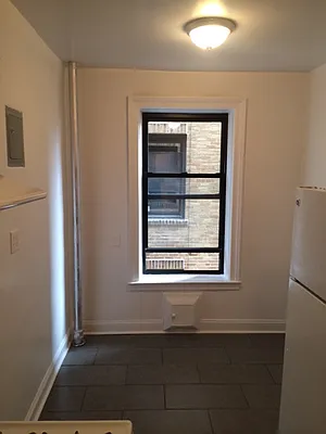 Rented by Mall Properties, Inc. | media 16