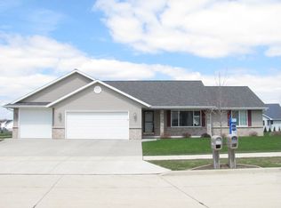 2014 Foxland St, Kaukauna, WI 54130