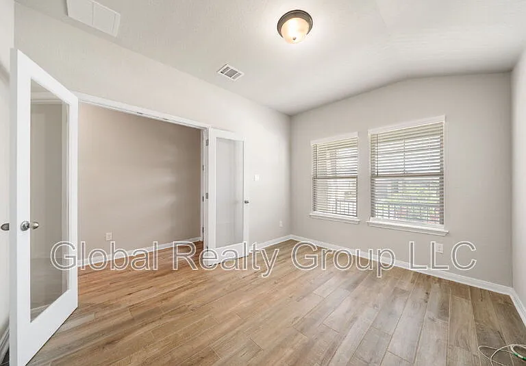 1220 Ella Xing — Photo 18
