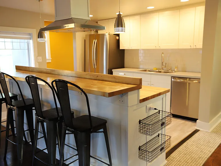 Kitchen island closeup.