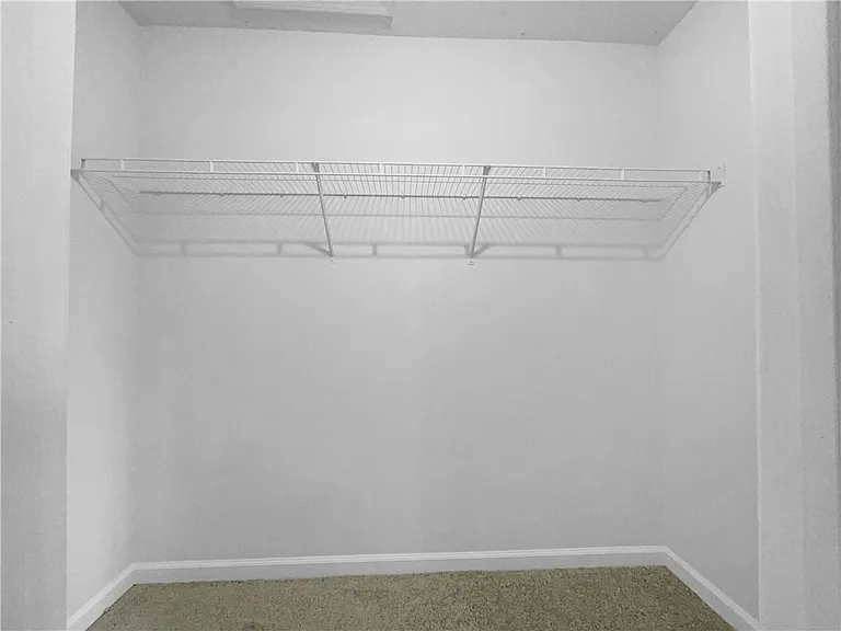 392 River Trace Dr — Photo 16