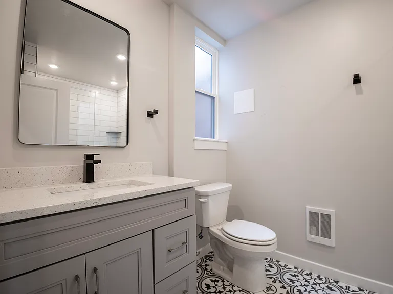 1908 E Passyunk Ave #3 — Photo 11