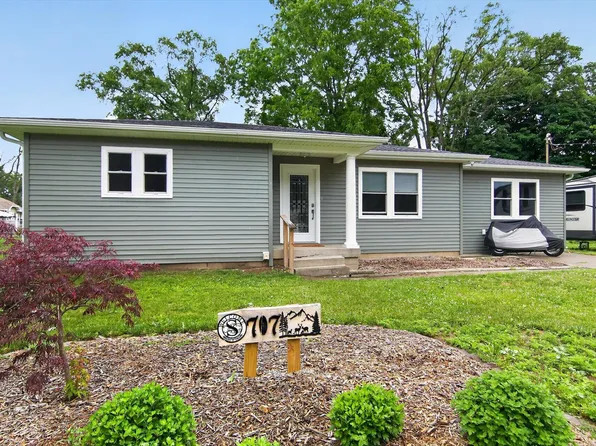 707 Lowell Ave, Jackson, MI 49202