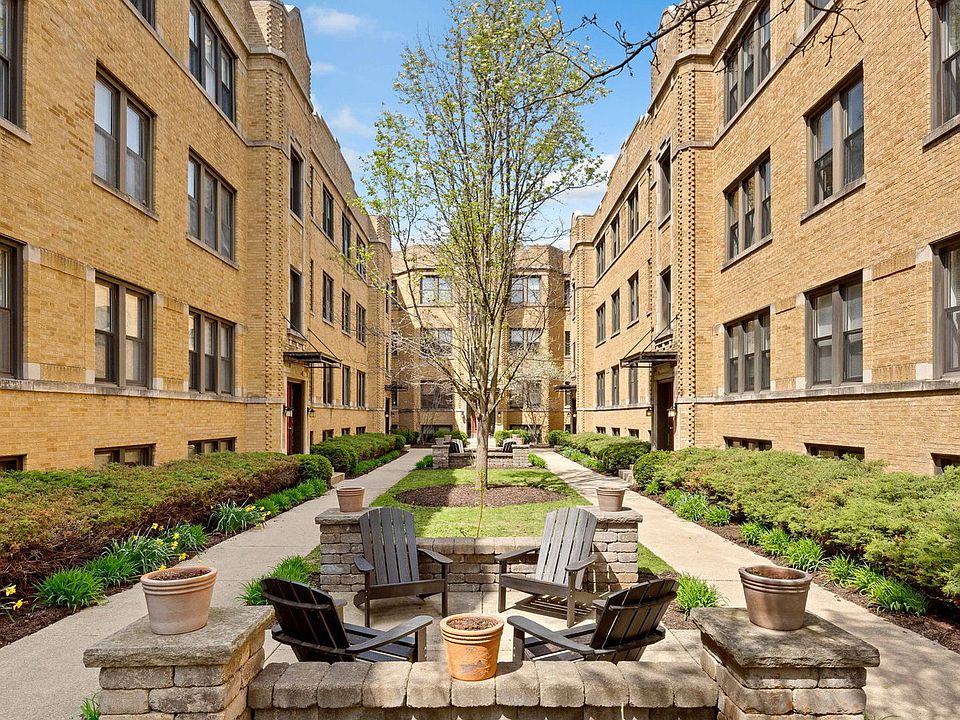 1st image of 1358 W Estes Ave #2W