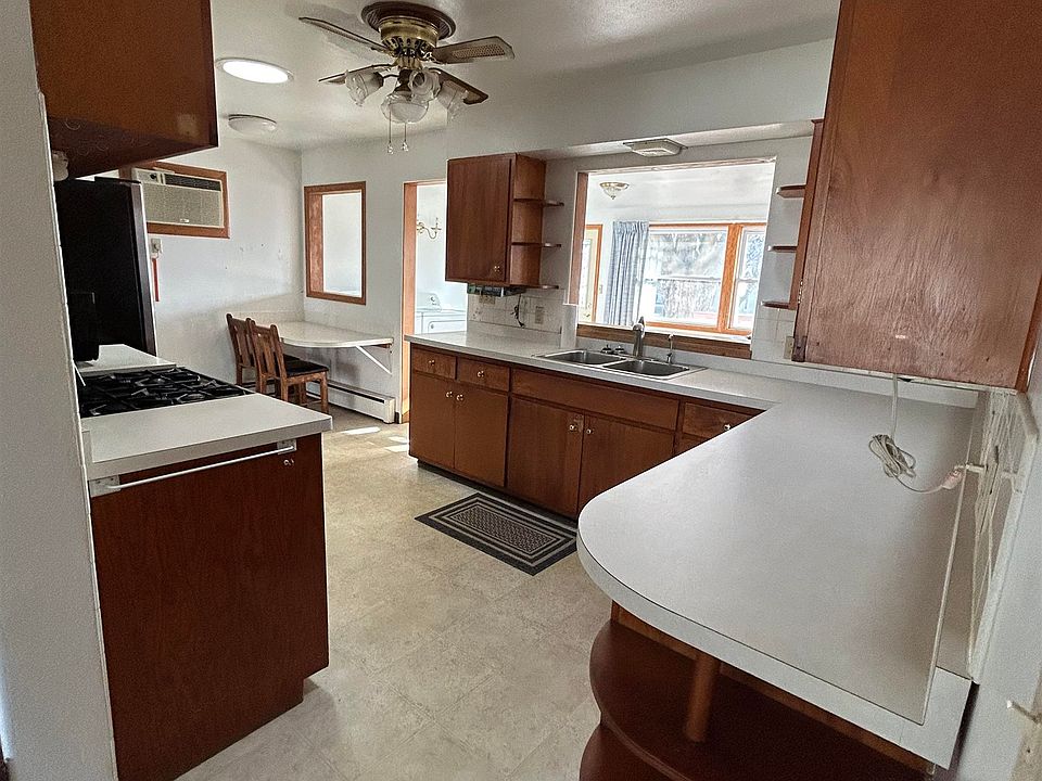 135 School St, German Valley, IL 61039 Zillow