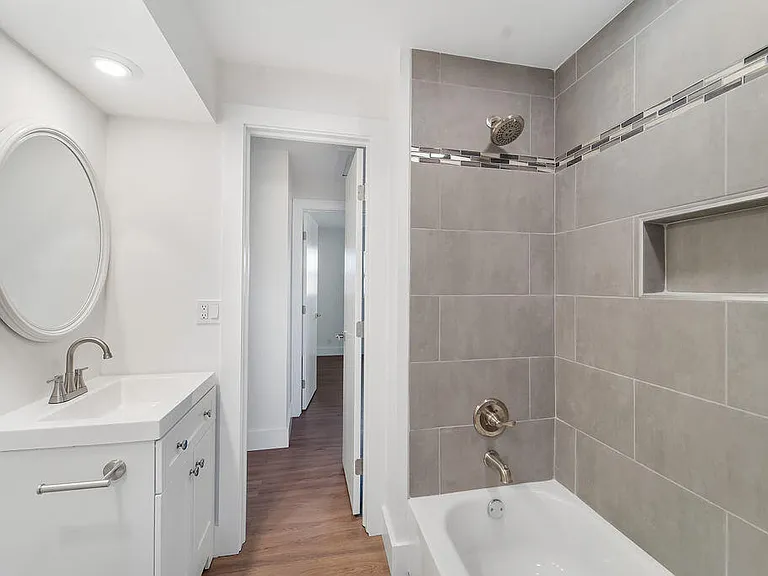 4317 Birdwood St — Photo 16