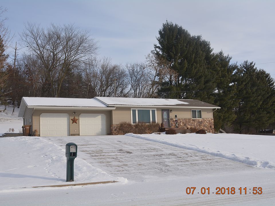 1st image of 696 Highland Ave