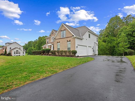 3rd image of 13203 Arya Dr