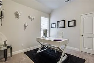 3 bed, 1847 sqft, $2,900 — Photo 4