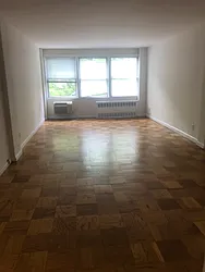 Rented by Adriana Arciello, LREB