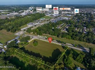 1300 W Robley Dr, Lafayette, LA 70503