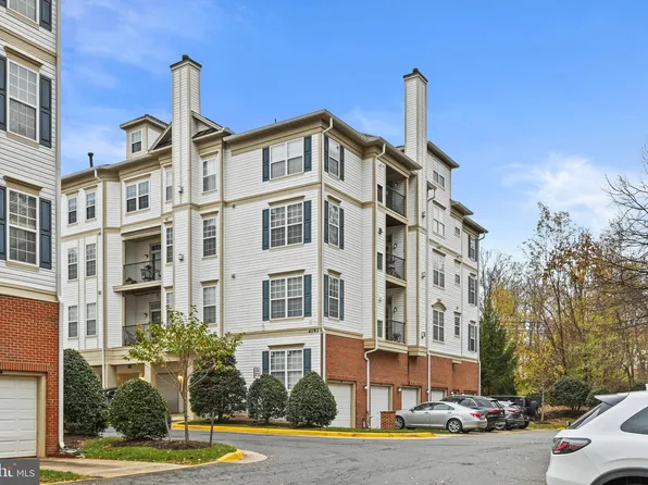 4191 Lochleven Trl Unit 403, Fairfax, VA 22030