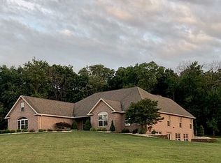 138 Chalagi Ln, Vienna, WV 26105