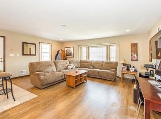 122 Brandywyne Dr, Florham Park, NJ 07932