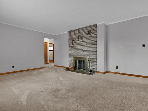 4th image of 3170 Race St