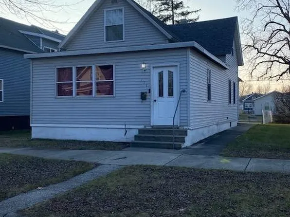 111 Hancock Ave, Michigan City, IN 46360