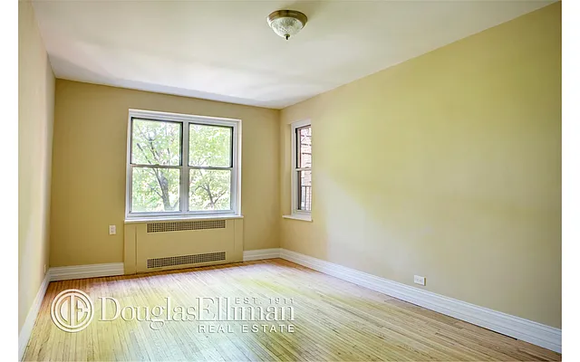 Sold by Douglas Elliman | media 18