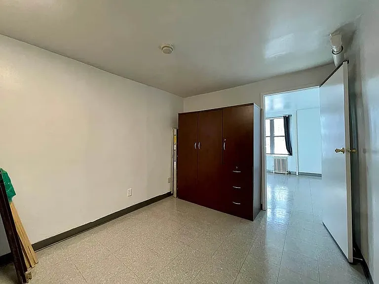 231 E 115th St #GARDEN — Photo 6