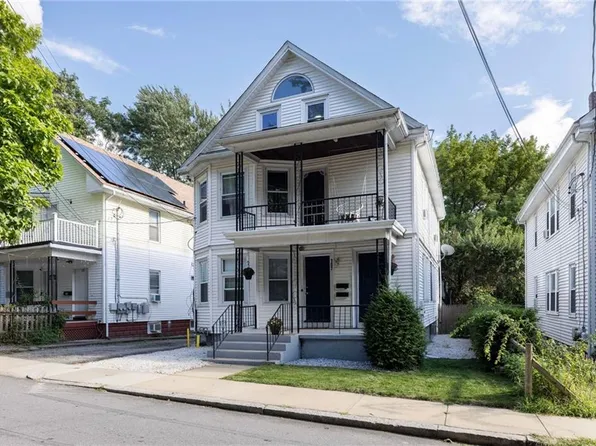 105 Garfield Ave, Providence, RI 02908