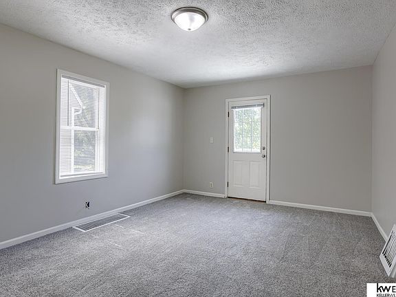 5th image of 3724 N 55th St