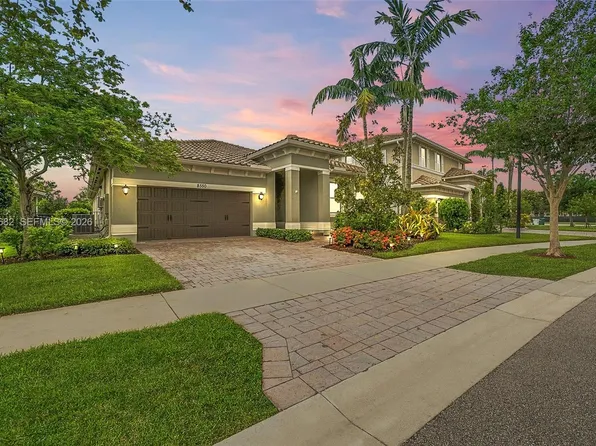 8550 Lakeside Bnd, Parkland, FL 33076