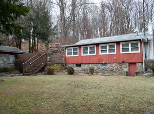 78 Red Mill Rd, Cortlandt Manor, NY 10567