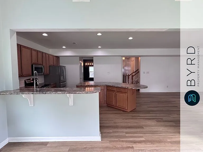 7025 Heartleaf Ln — Photo 9