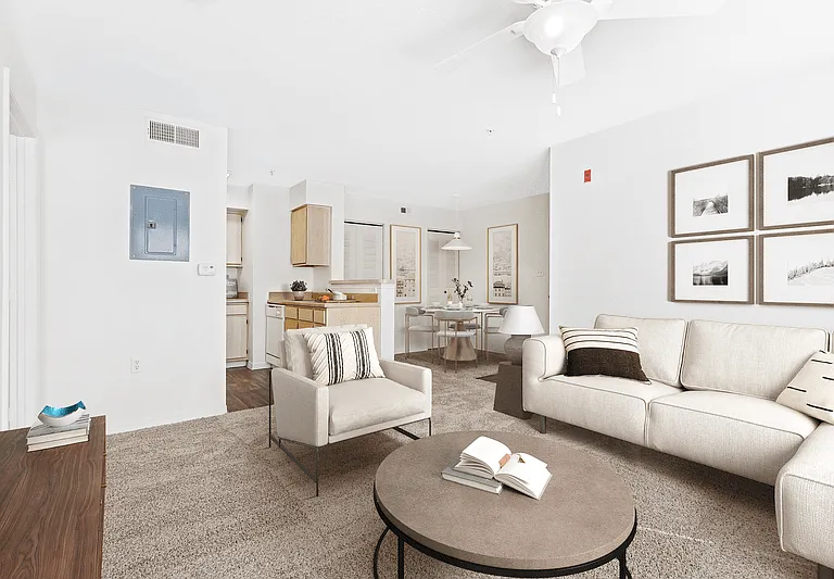 Williams Landing and Villas Apartments — Photo 41