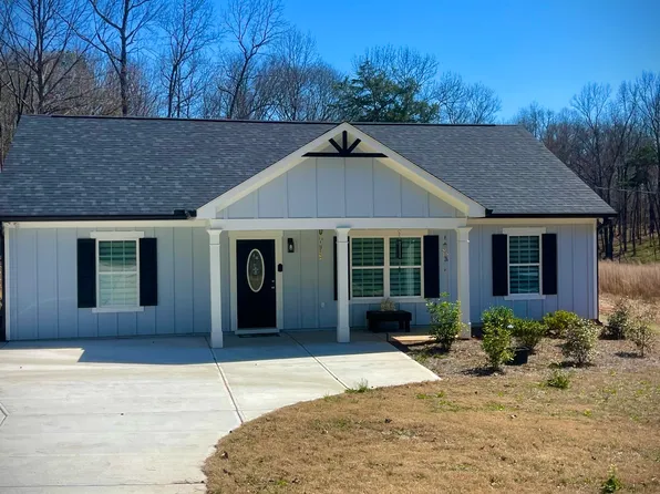 887 Nails Creek Xing, Royston, GA 30662