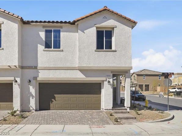 10121 Gabby Glen St, Las Vegas, NV 89183
