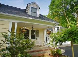 190 Orchard Pl, Ridgewood, NJ 07450