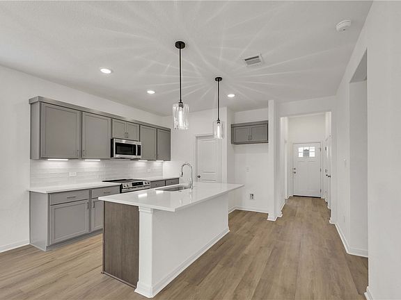 5th image of 2776 Messenger Way
