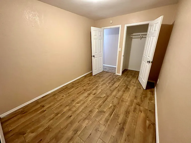 7210 Sanak Cir #A — Photo 14