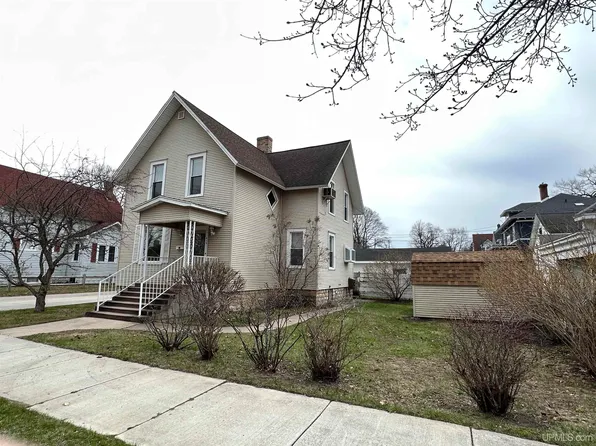 415 2nd Ave S, Escanaba, MI 49829