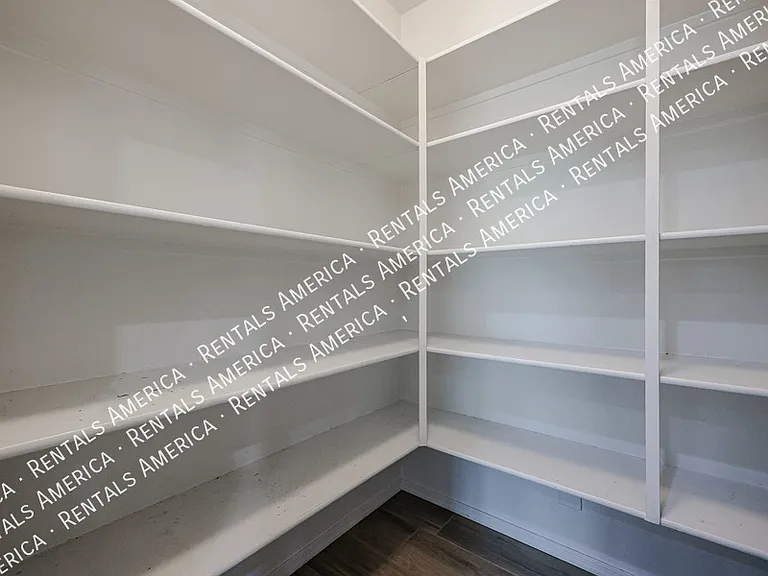 2751 S Balsam Dr — Photo 30