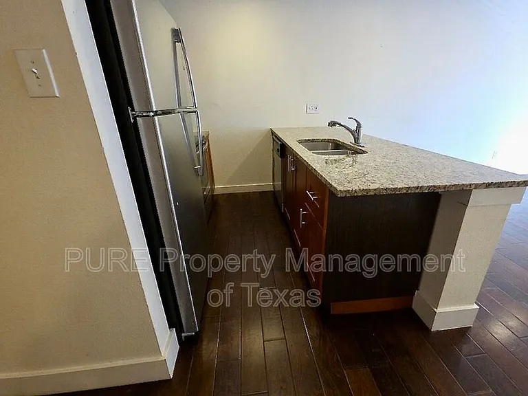 909 Reinli St #124 — Photo 7