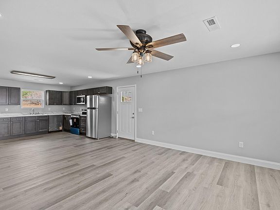 5th image of 111 Millie Rd