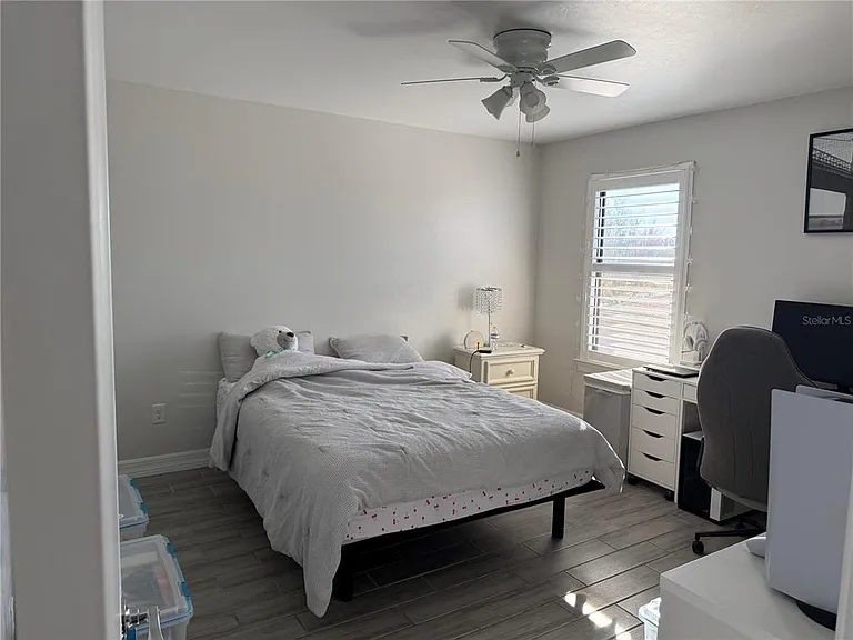 2599 Marton Oak Blvd — Photo 32