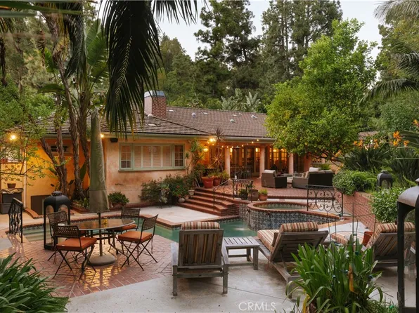 1138 Coldwater Canyon Dr, Beverly Hills, CA 90210