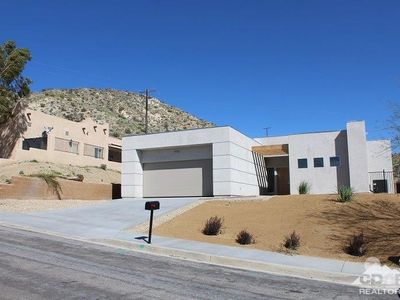 9156 Calle Del Diablo, Desert Hot Springs, CA, 92240
