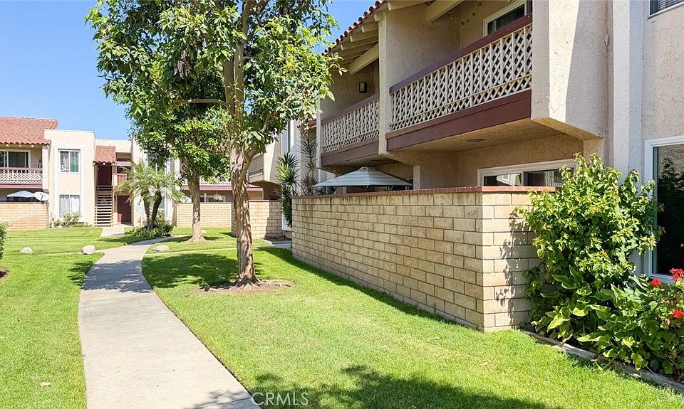 1st image of 700 W La Veta Ave Unit D5