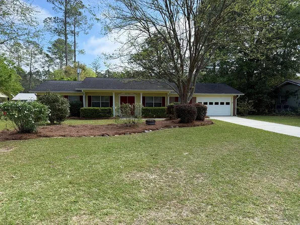 2608 Jacqueline Cir, Moultrie, GA 31768