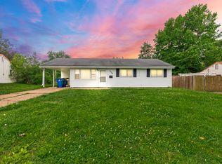 9846 Winn Dr, Saint Louis, MO 63134