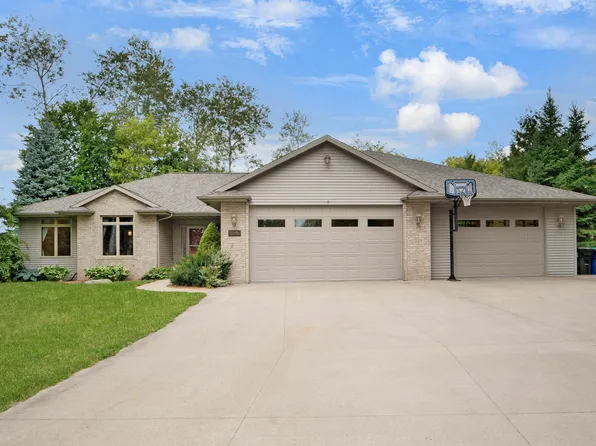 N3659 Rose Garden Way, Freedom, WI 54913