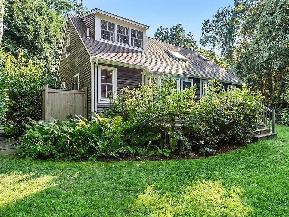 59 Hog Creek Rd, East Hampton, NY 11937 Zillow