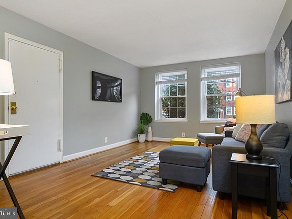 4th image of 2971 S Columbus St APT A1